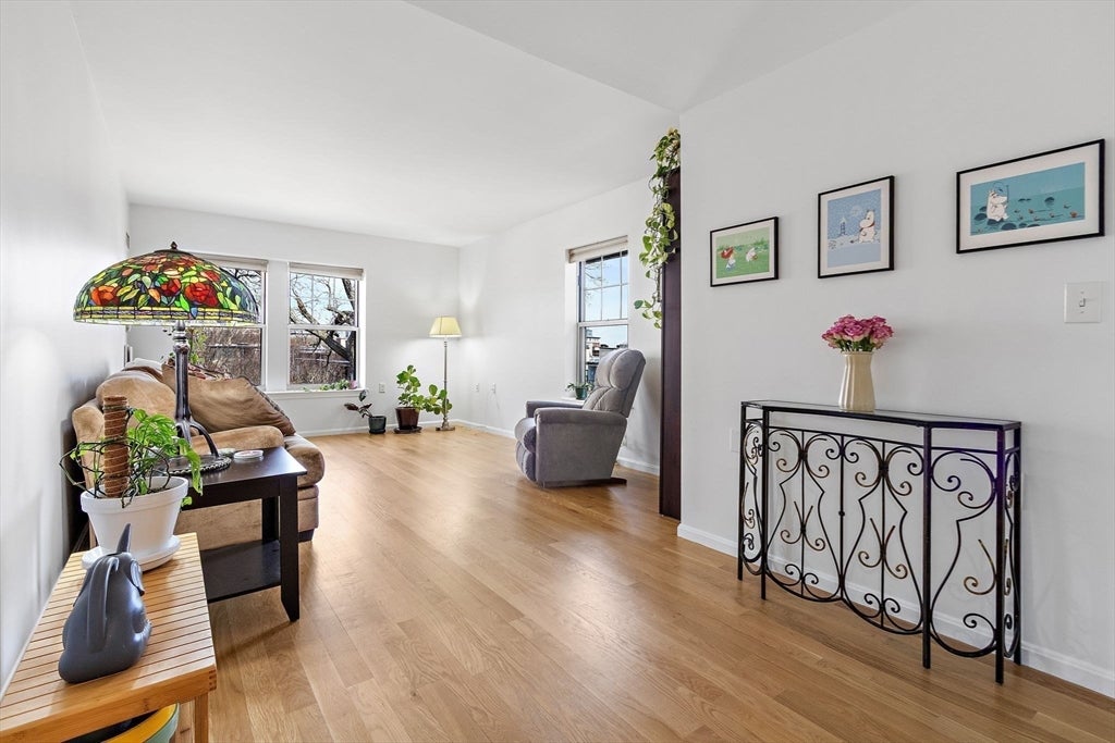 300 Allston St 416, Boston MA 02135