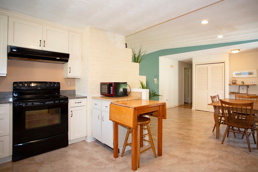 11 Mary Agnes Road, Framingham, MA, 11 Mary Agnes Road, Framingham, MA Photo #6