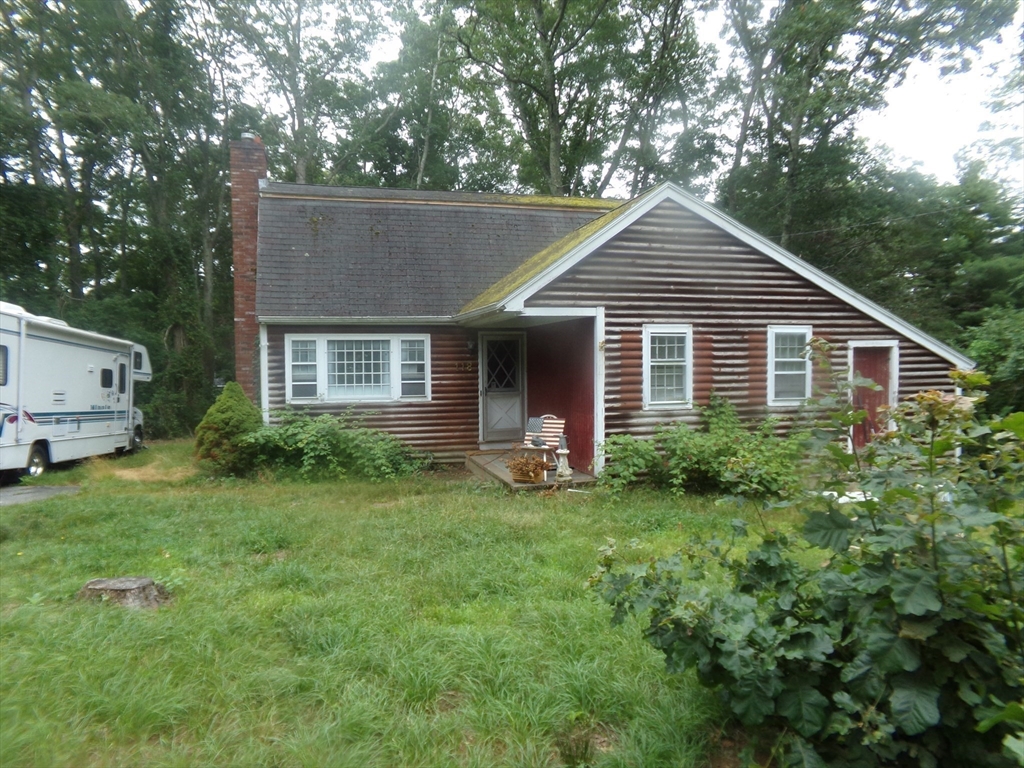 118 Pond Circle