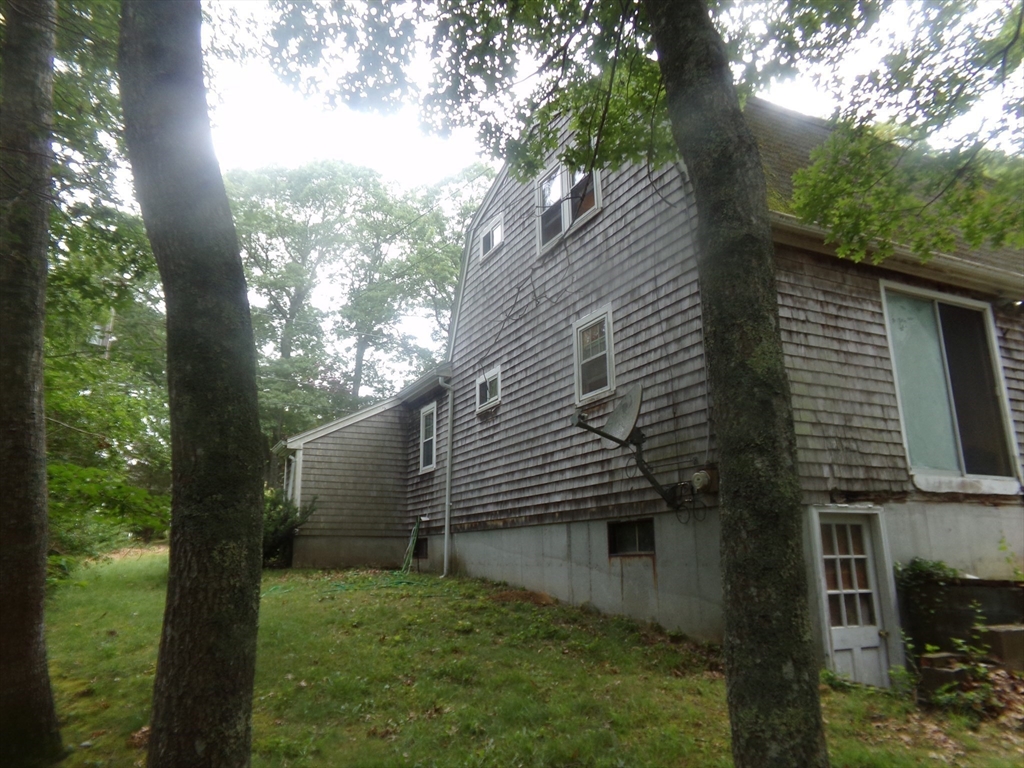 118 Pond Circle