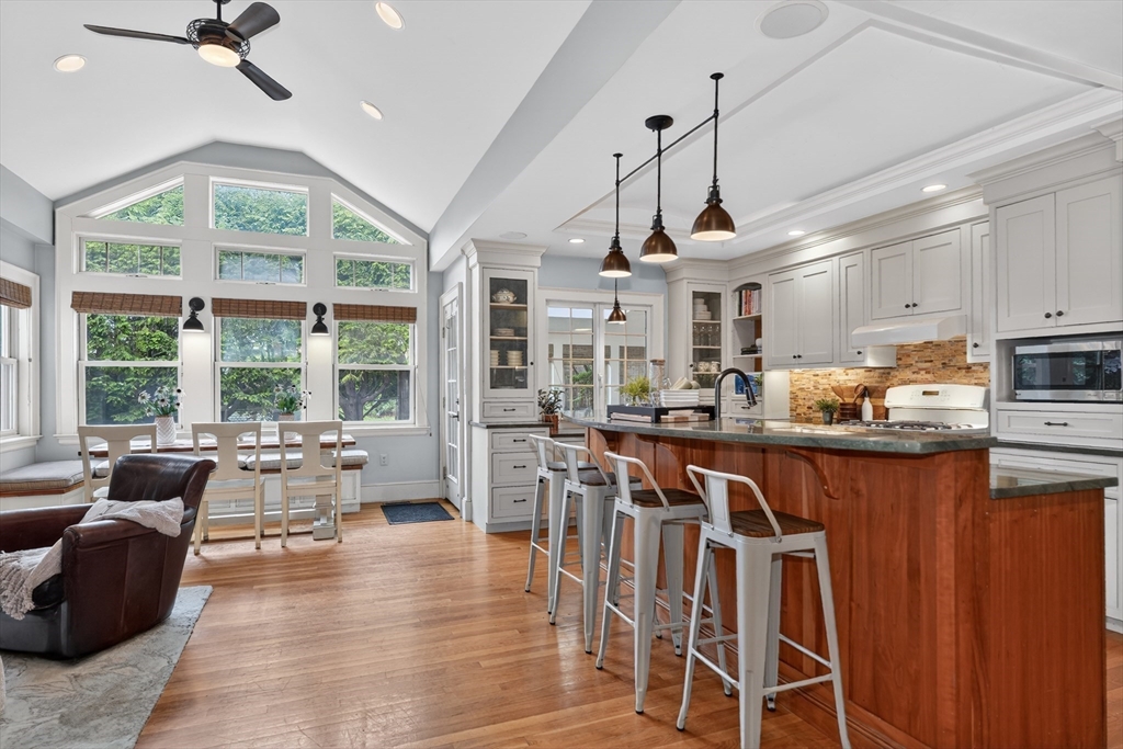 35 Richardson Rd