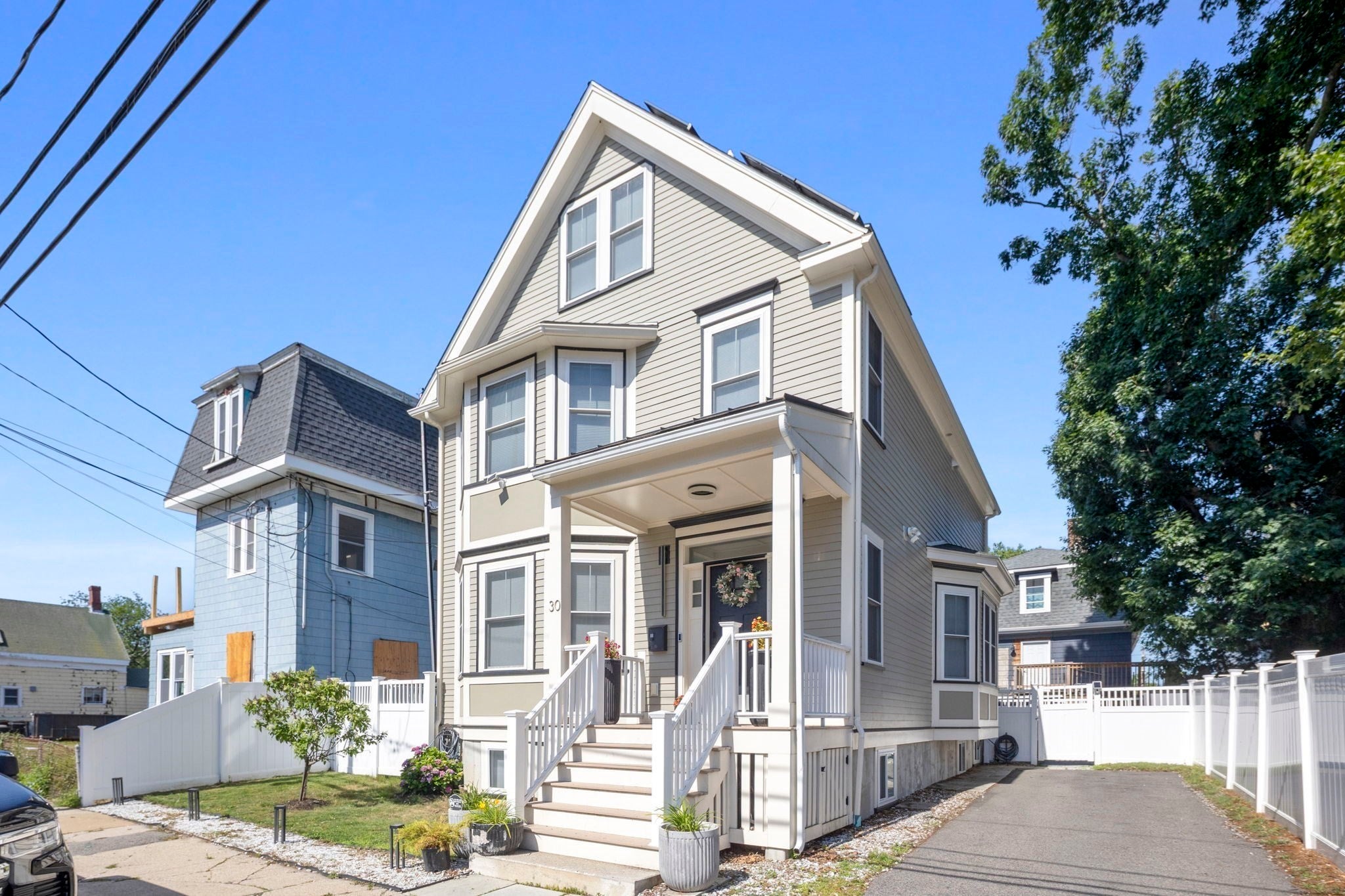 30 Port Norfolk St, Boston MA 02122