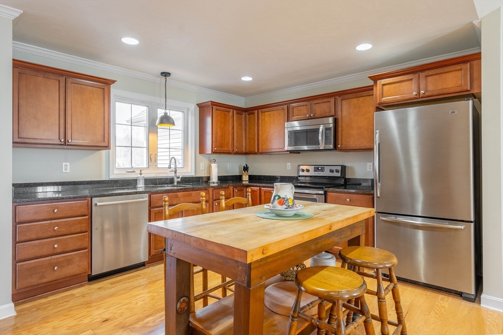 17 Candlewood Dr 5C