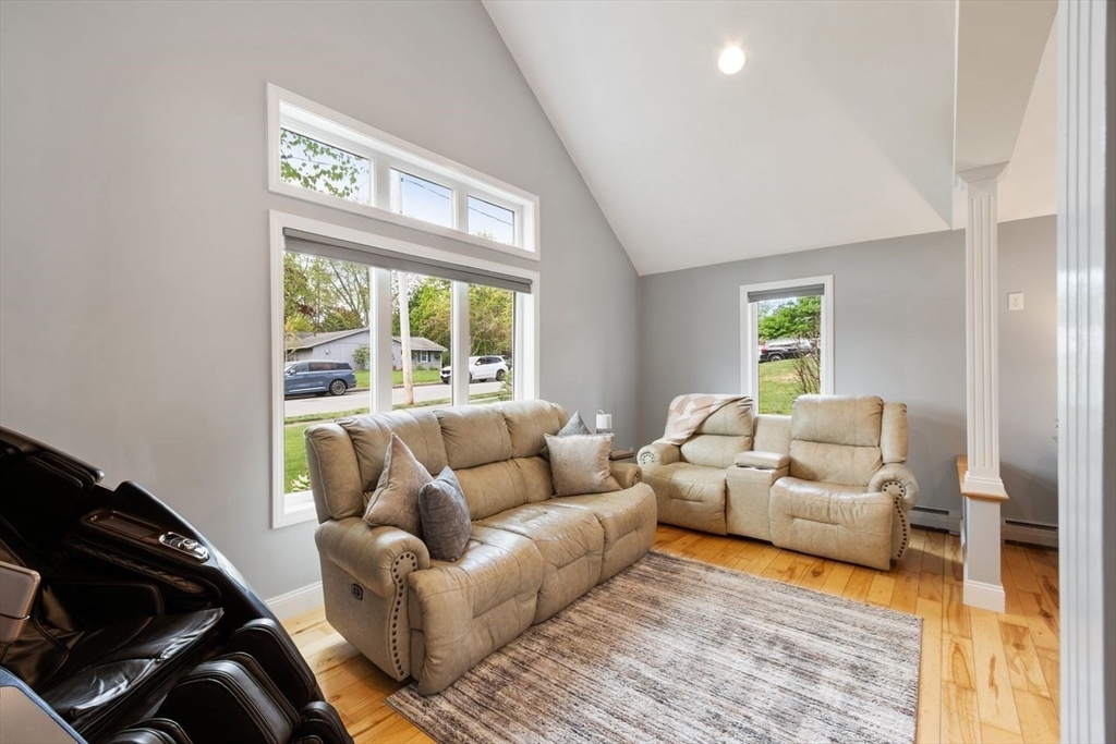 3 Maryvale Ln, Peabody, MA Photo #16