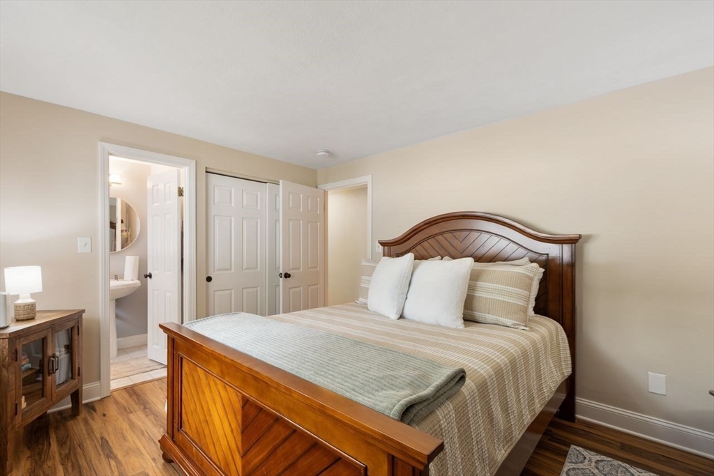 3 Maryvale Ln, Peabody, MA Photo #22