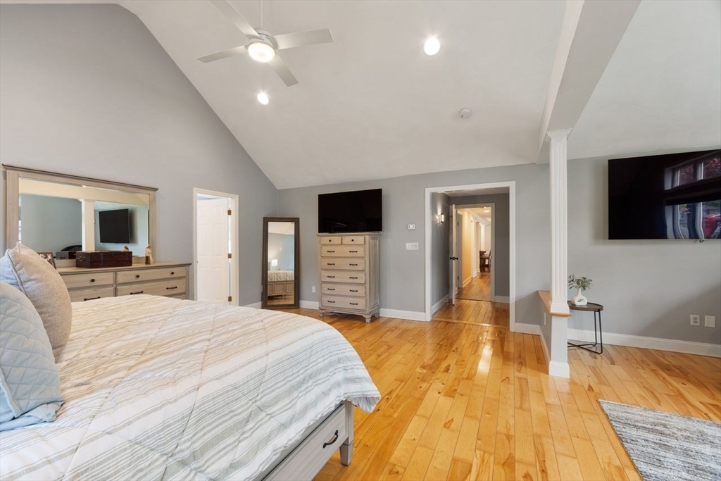 3 Maryvale Ln, Peabody, MA Photo #15