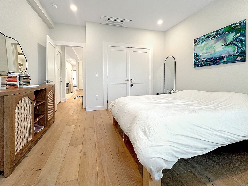18 Edward St 2