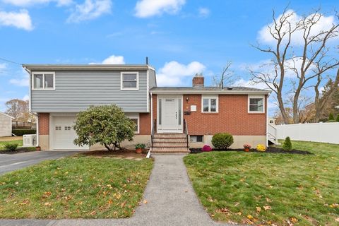 10 Butterworth Rd Beverly MA 01915