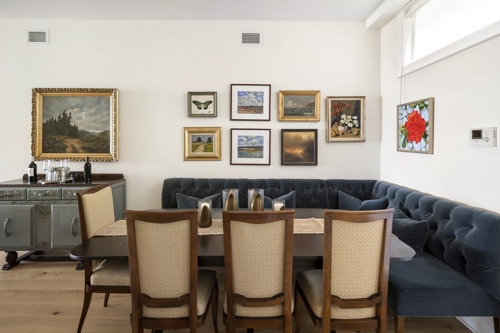 380 Bunker Hill St 111