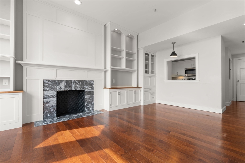416 Marlborough 608