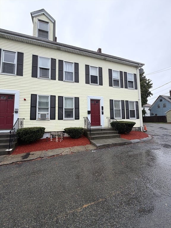 8-12 Exchange Ct, Waltham, MA Photo #3