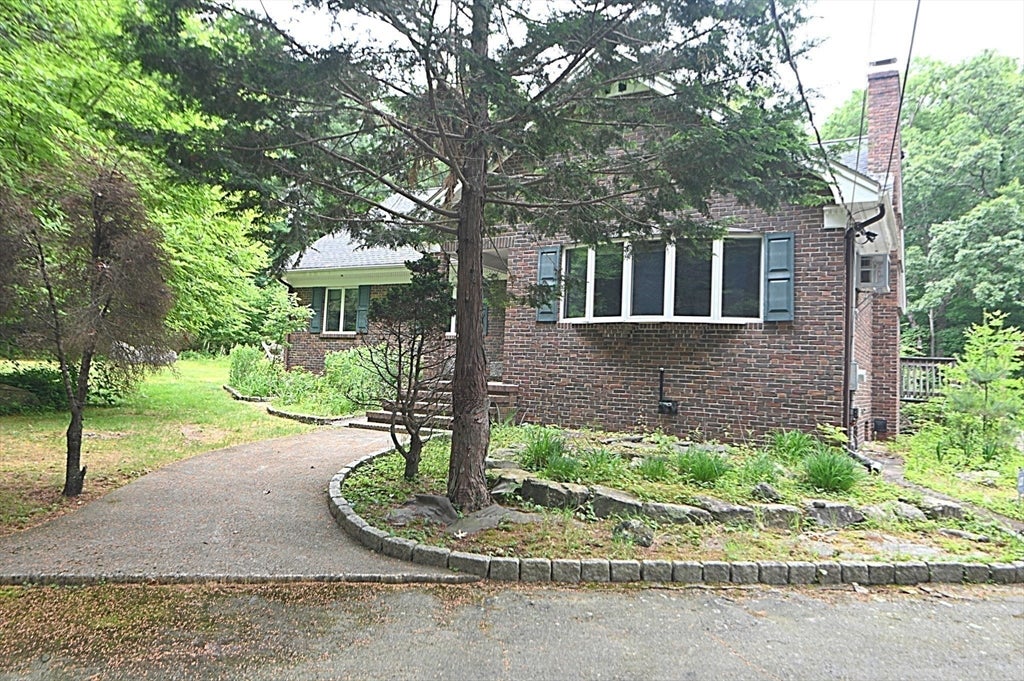 113 Summer St
