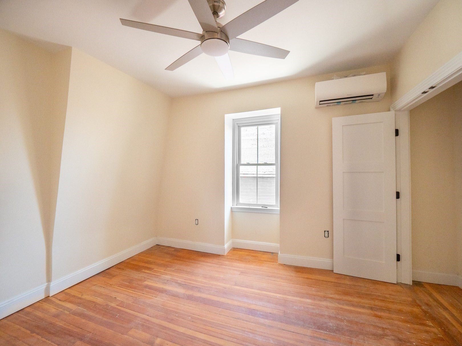 62 Welles Ave, Boston, MA Photo #10