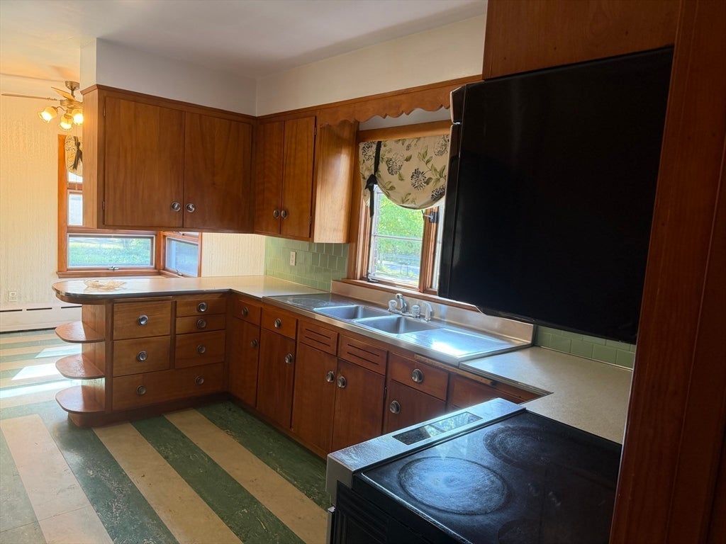 439 Lowell Street, Andover, MA, 439 Lowell Street, Andover, MA Photo #3