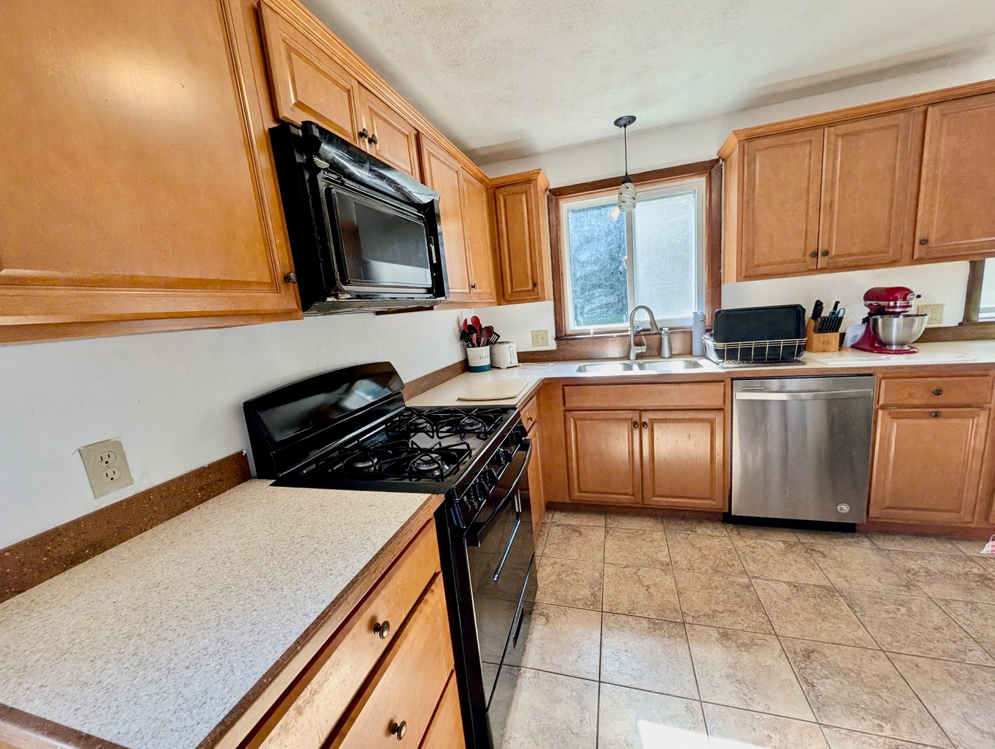 624 Granville Road, Westfield, MA, 624 Granville Road, Westfield, MA Photo #6