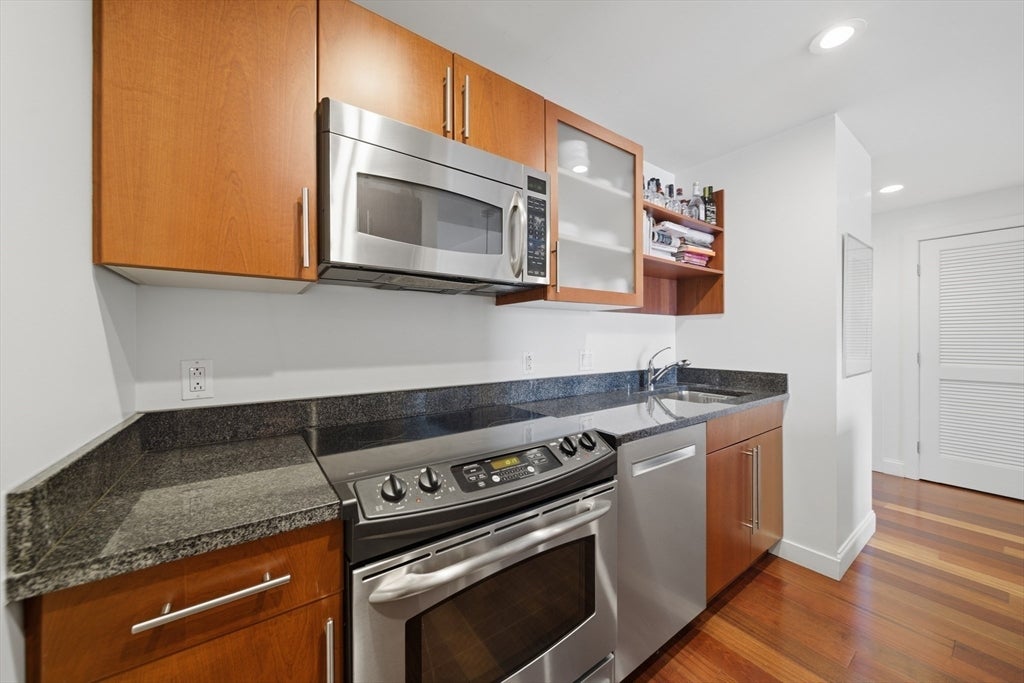 17 Otis Street #701, Cambridge, MA, 17 Otis Street #701, Cambridge, MA Photo #10