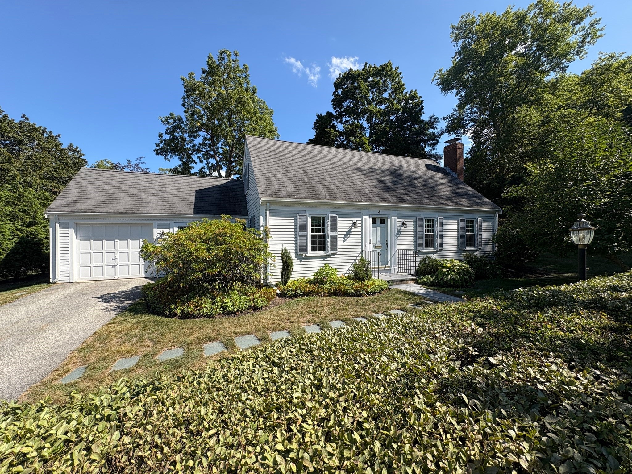 4 Home Meadows Ln, Hingham, MA Photo #1