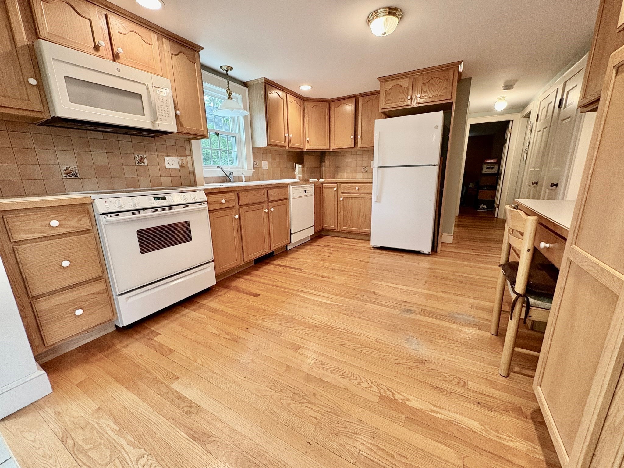 4 Home Meadows Ln, Hingham, MA Photo #8