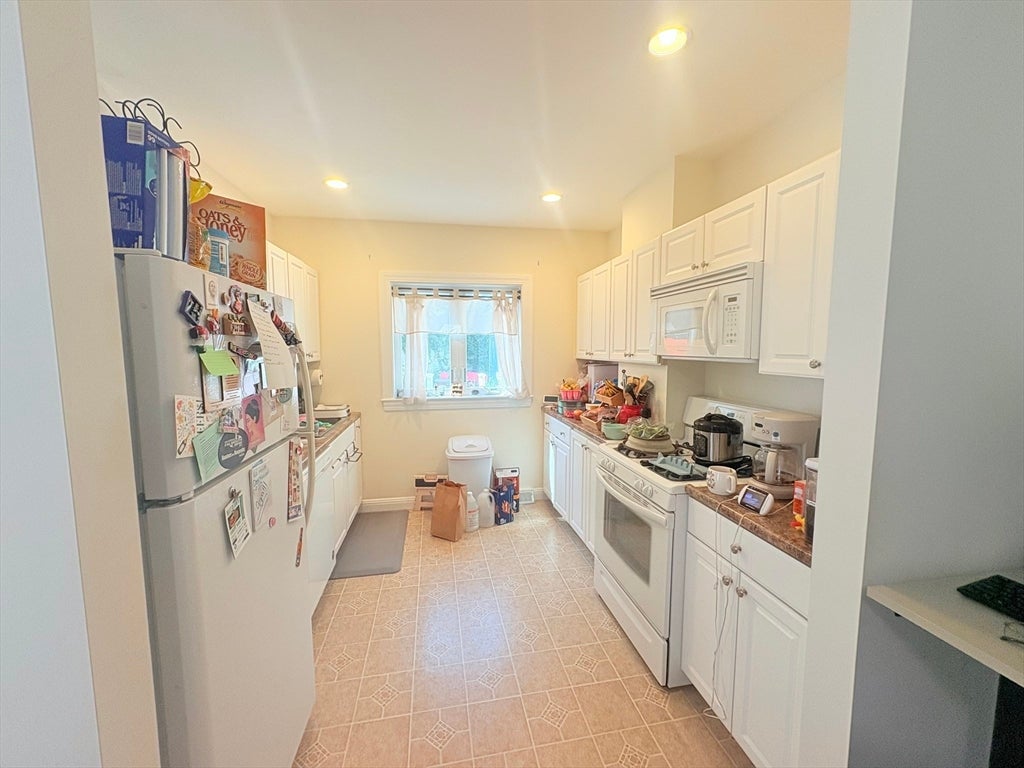 33 Williams St #1, Watertown, MA, 33 Williams St #1, Watertown, MA Photo #4