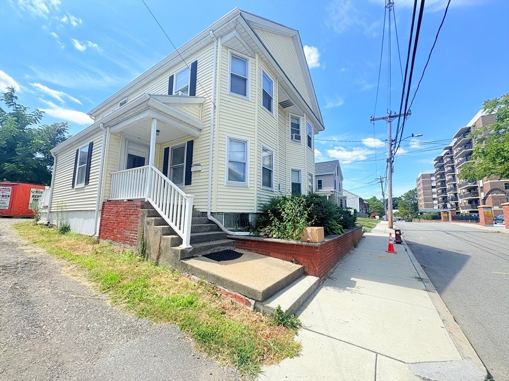 33 Williams St #1, Watertown, MA, 33 Williams St #1, Watertown, MA Photo #3