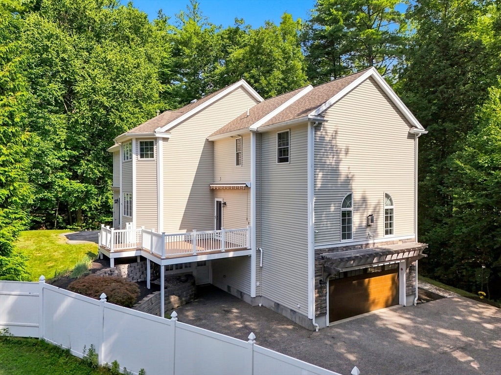 18 Parsonage Hill Rd, Haverhill, MA Photo #2
