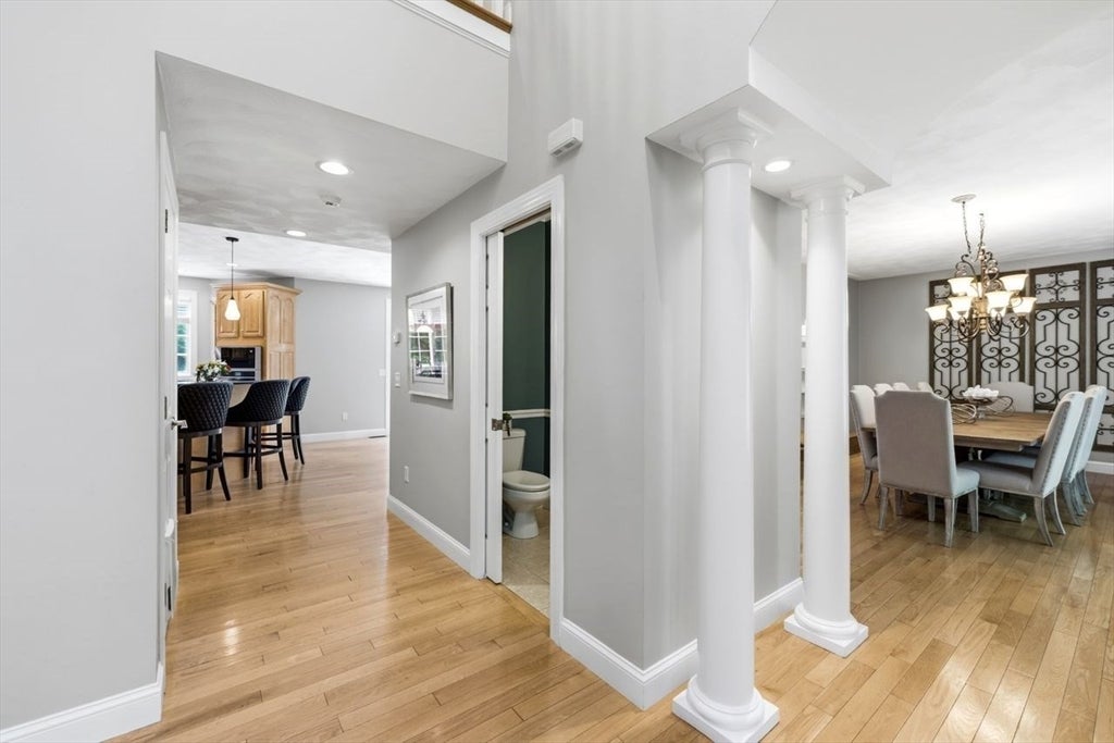 18 Parsonage Hill Rd, Haverhill, MA Photo #5