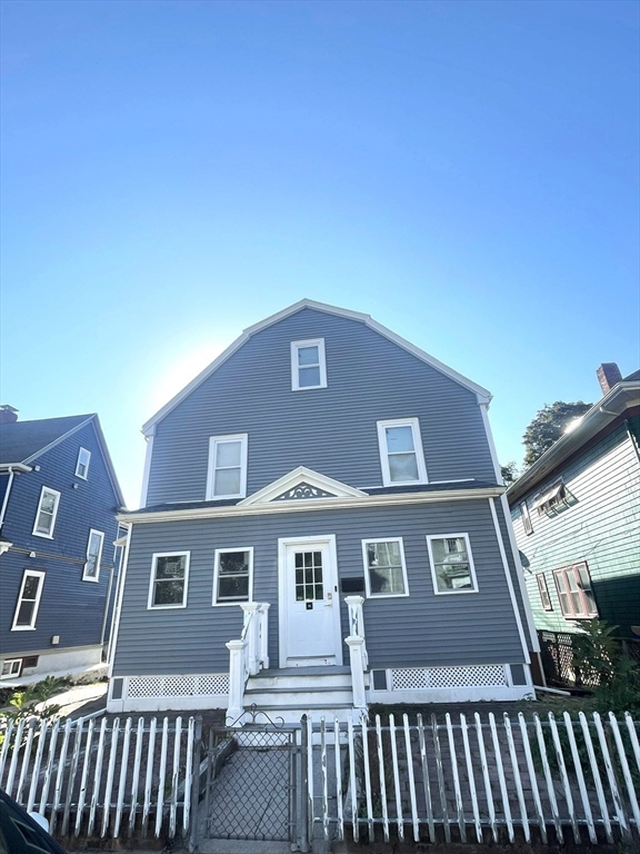 19 Nixon St