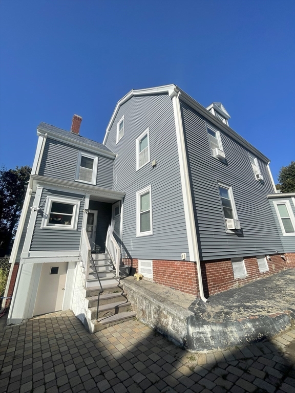 19 Nixon St