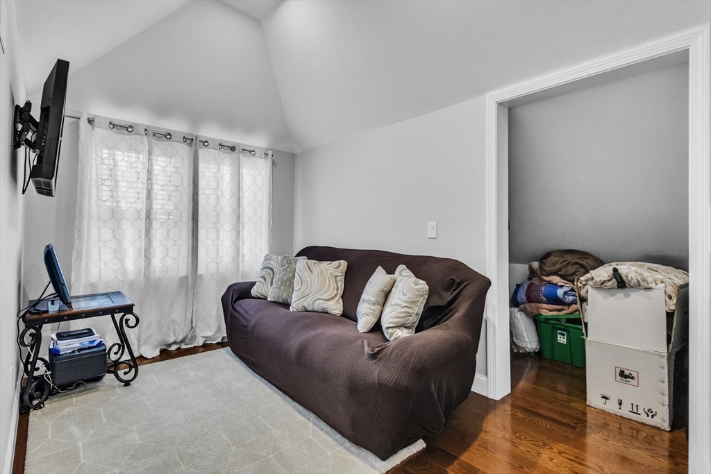 86 Chandler St, Marlborough, MA Photo #23