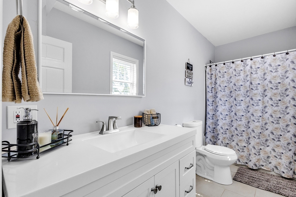 86 Chandler St, Marlborough, MA Photo #36
