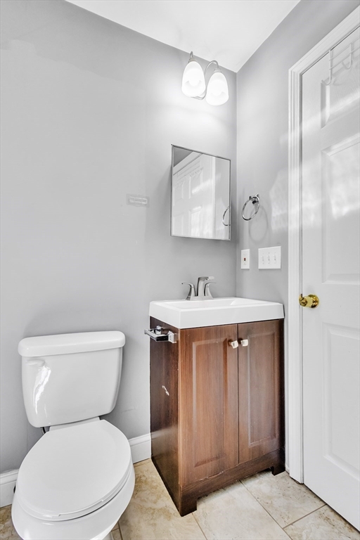 86 Chandler St, Marlborough, MA Photo #21