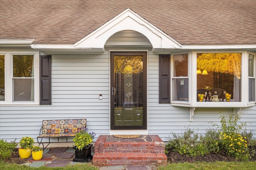 57 Kristin Rd