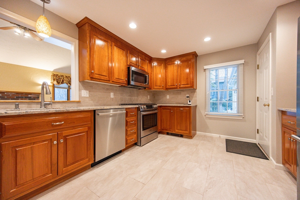 261 Rolling Meadow Drive