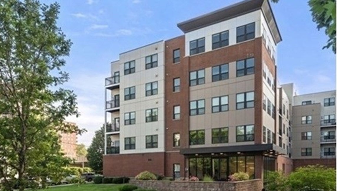 Photo of 999 Hancock St, Quincy, MA
