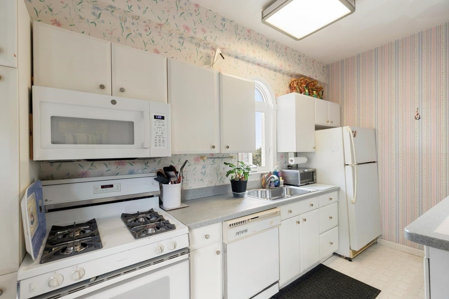 11 Tudor St, Lynn, MA Photo #23