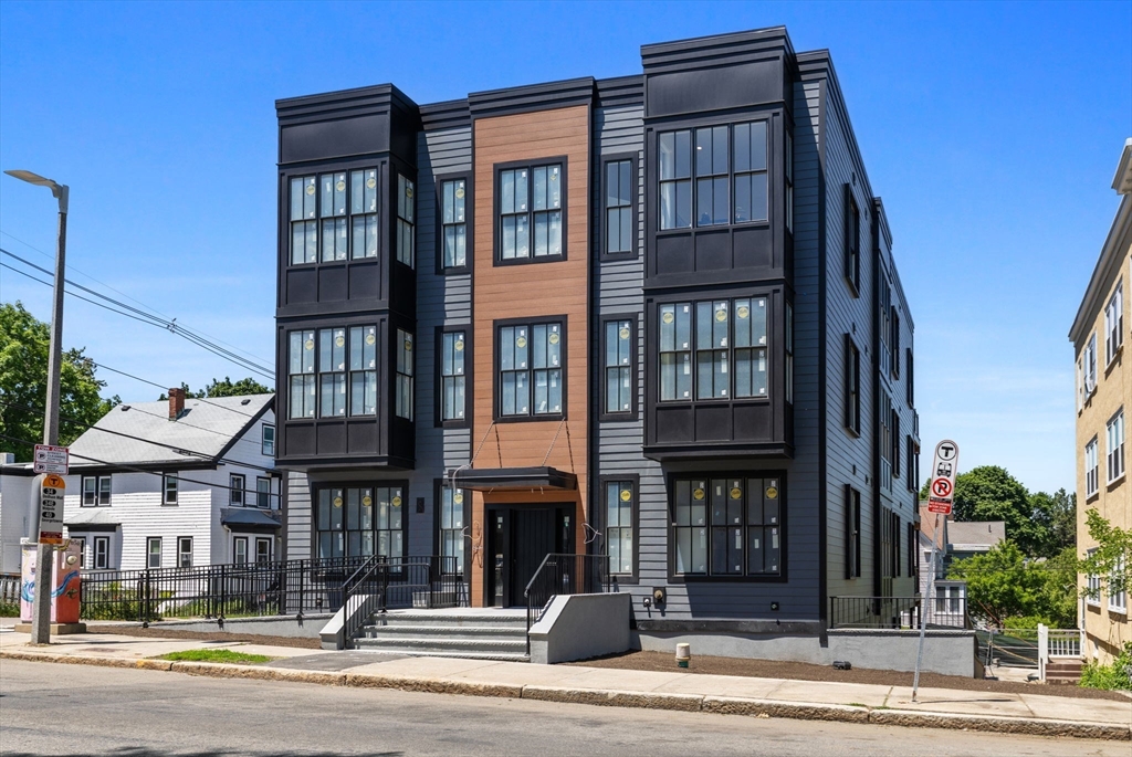 4471 Washtington St 1