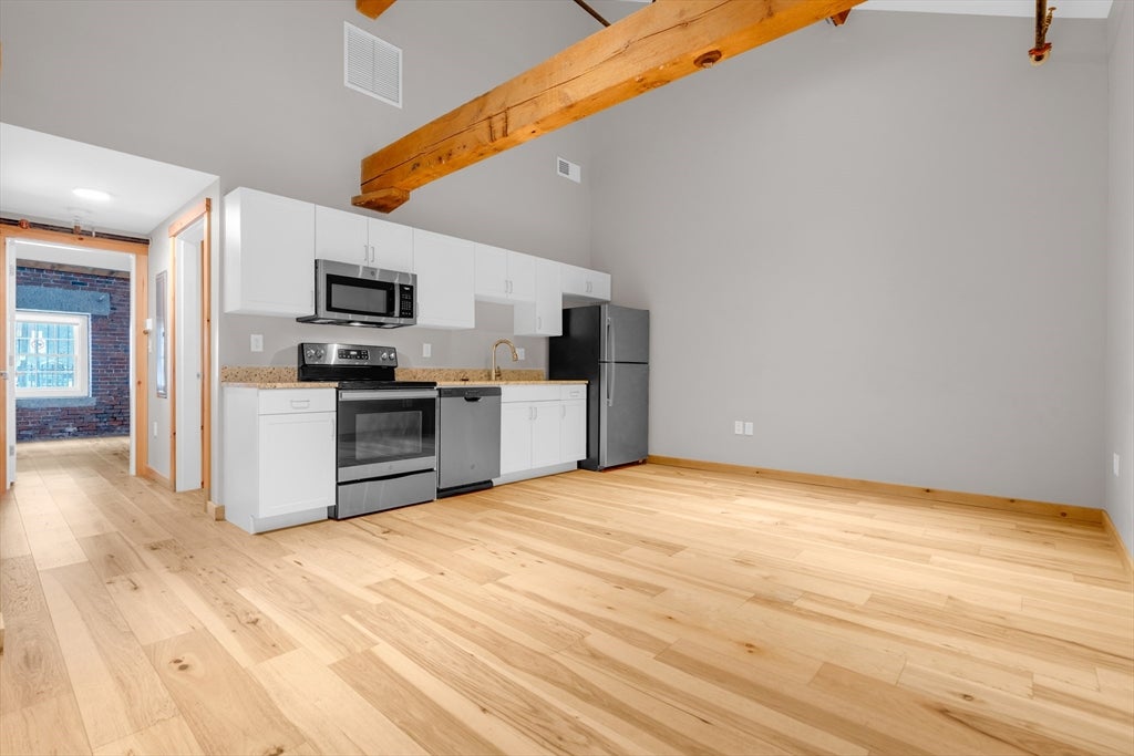 Photo of 58 13th Street, Boston, MA