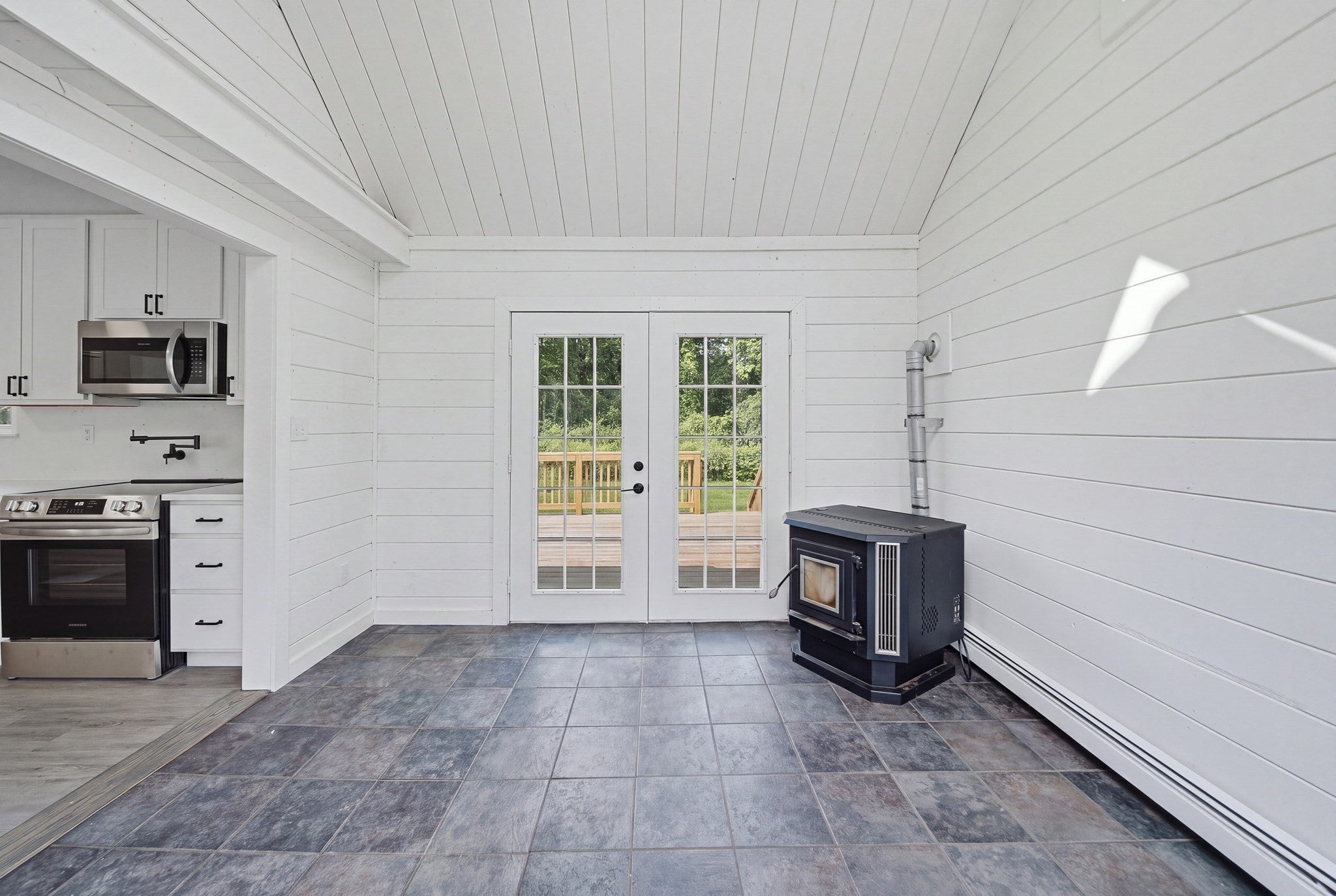 6 Sterling St, Leicester, MA, 6 Sterling St, Leicester, MA Photo #14