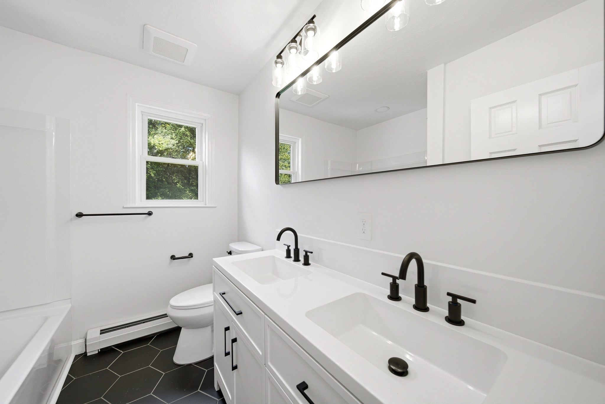 6 Sterling St, Leicester, MA, 6 Sterling St, Leicester, MA Photo #18