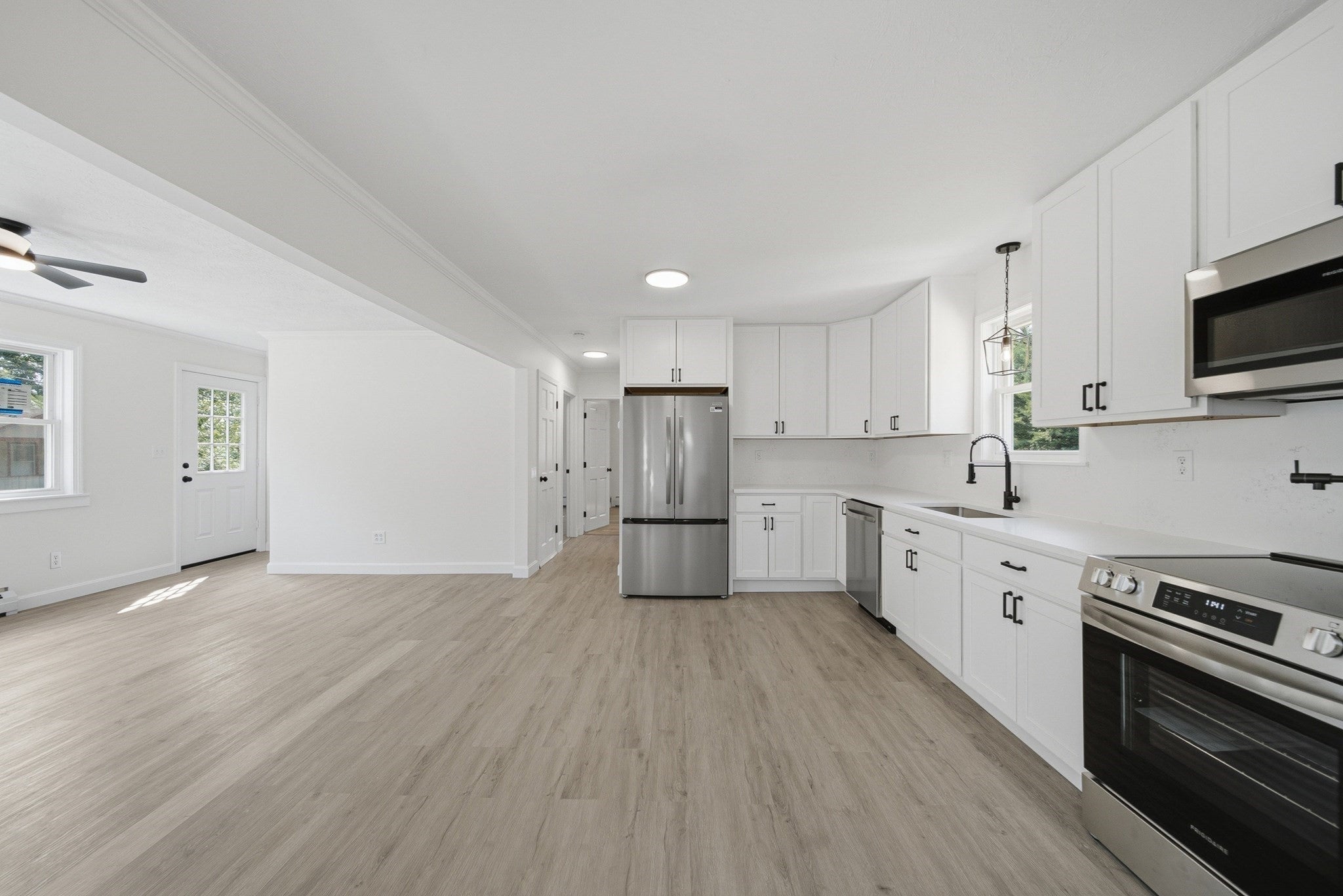 6 Sterling St, Leicester, MA, 6 Sterling St, Leicester, MA Photo #4