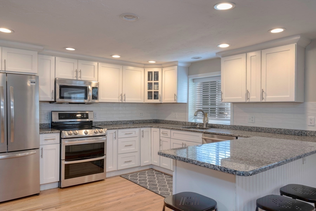 34 Reeds Ln