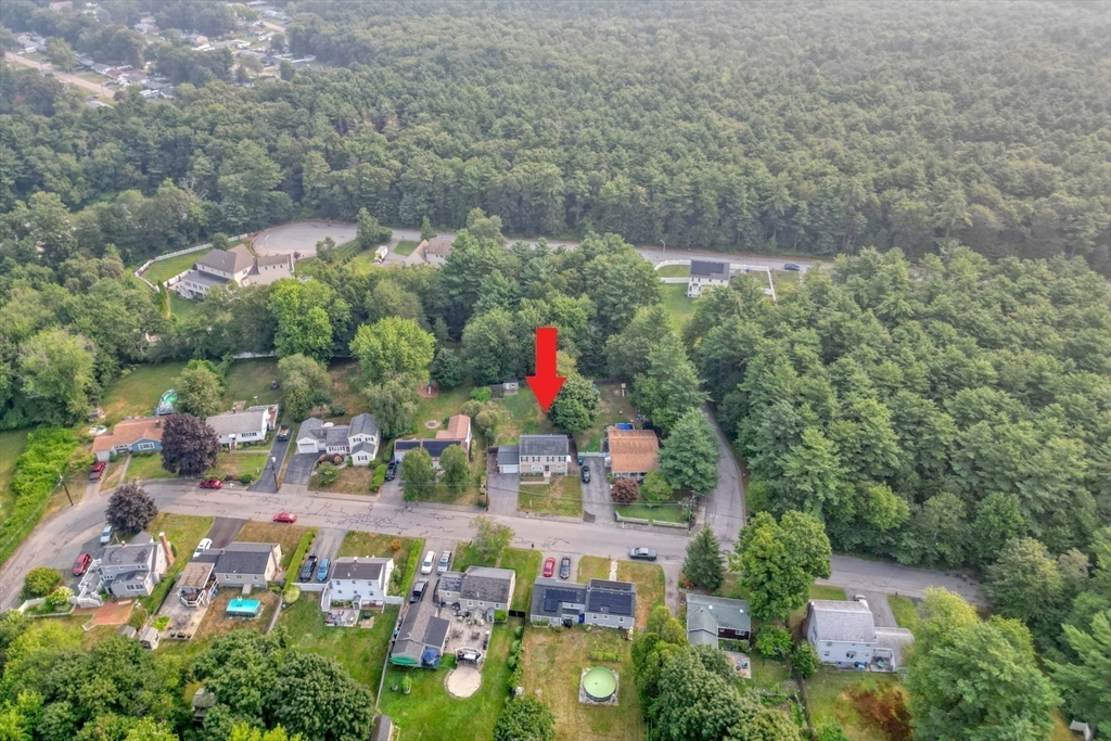 34 Reeds Ln