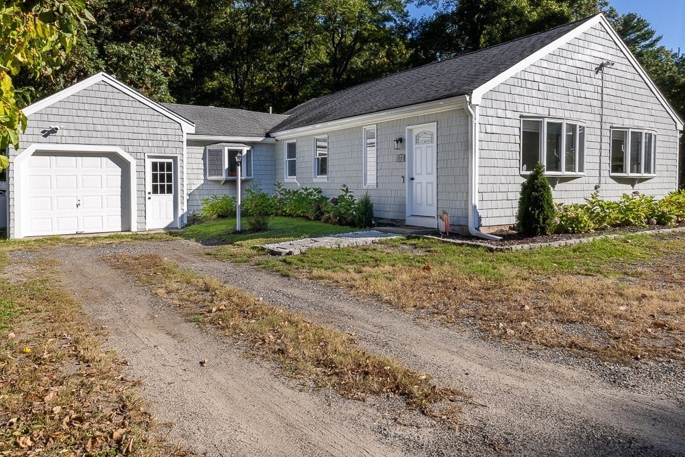 172 Holliston St