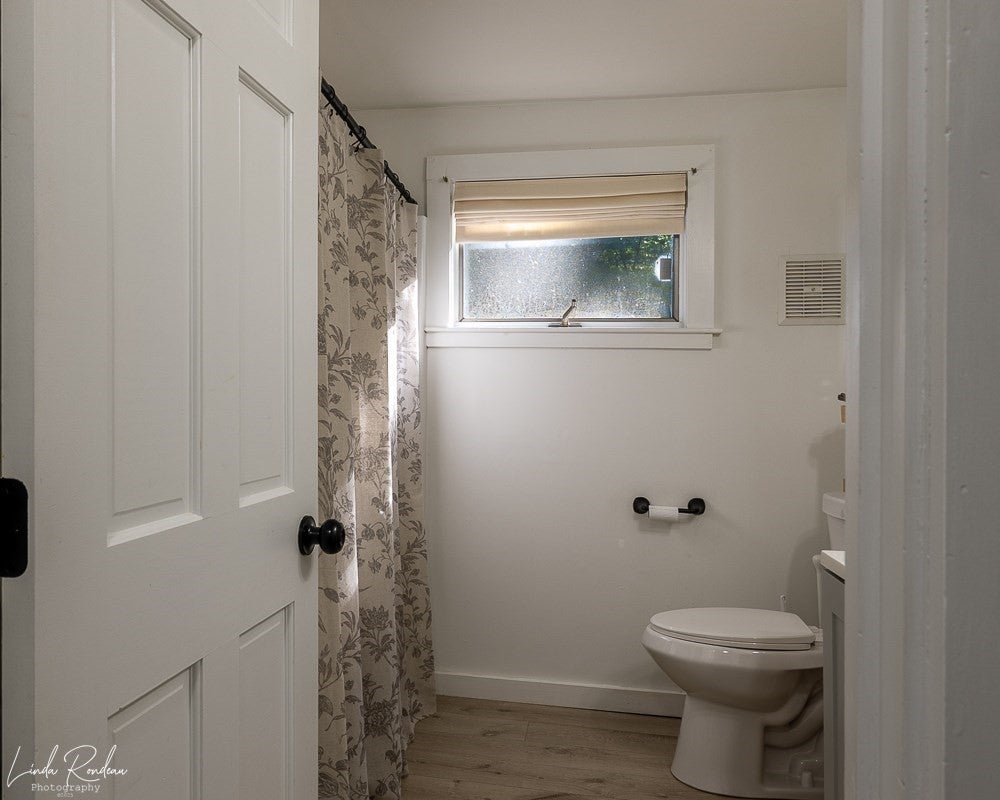 172 Holliston St, Medway, MA, 172 Holliston St, Medway, MA Photo #9