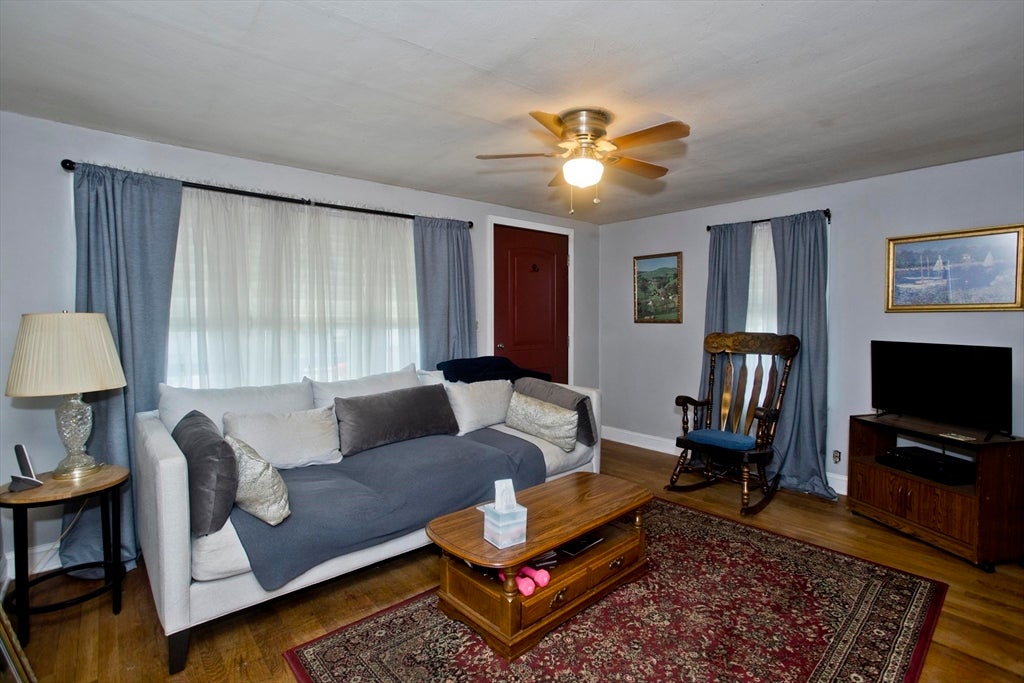 135 Prentice ST, Springfield, MA, 135 Prentice ST, Springfield, MA Photo #4