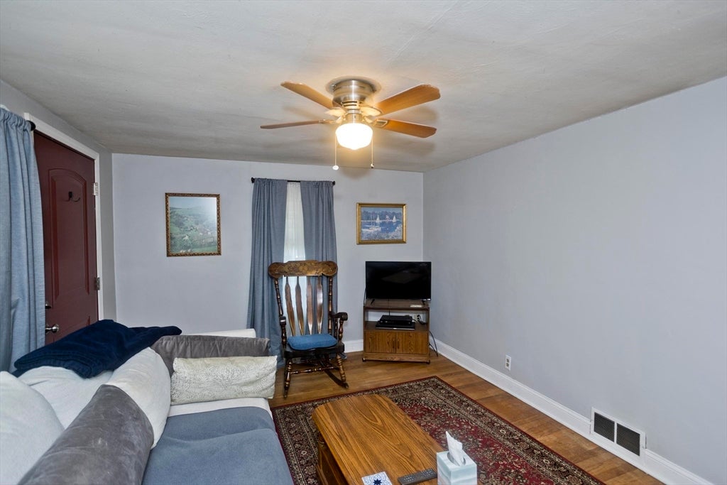 135 Prentice ST, Springfield, MA, 135 Prentice ST, Springfield, MA Photo #7