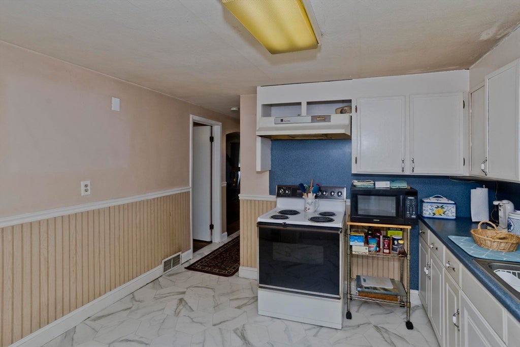 135 Prentice ST, Springfield, MA, 135 Prentice ST, Springfield, MA Photo #10
