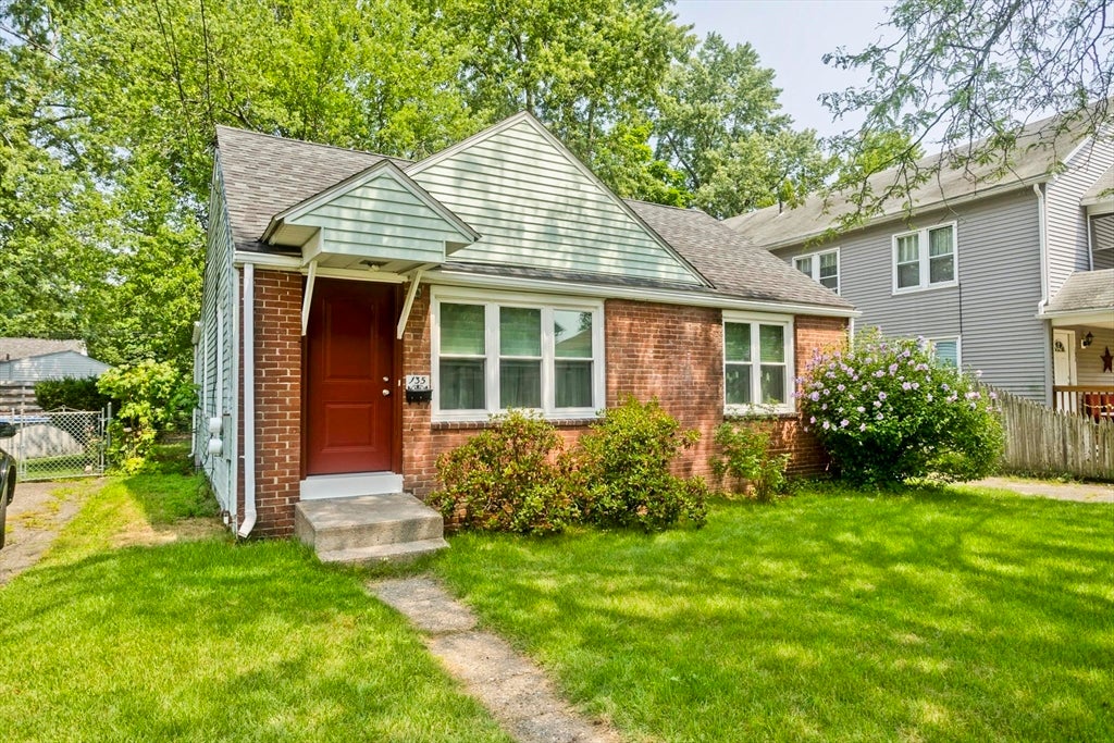 135 Prentice ST, Springfield, MA, 135 Prentice ST, Springfield, MA Photo #2
