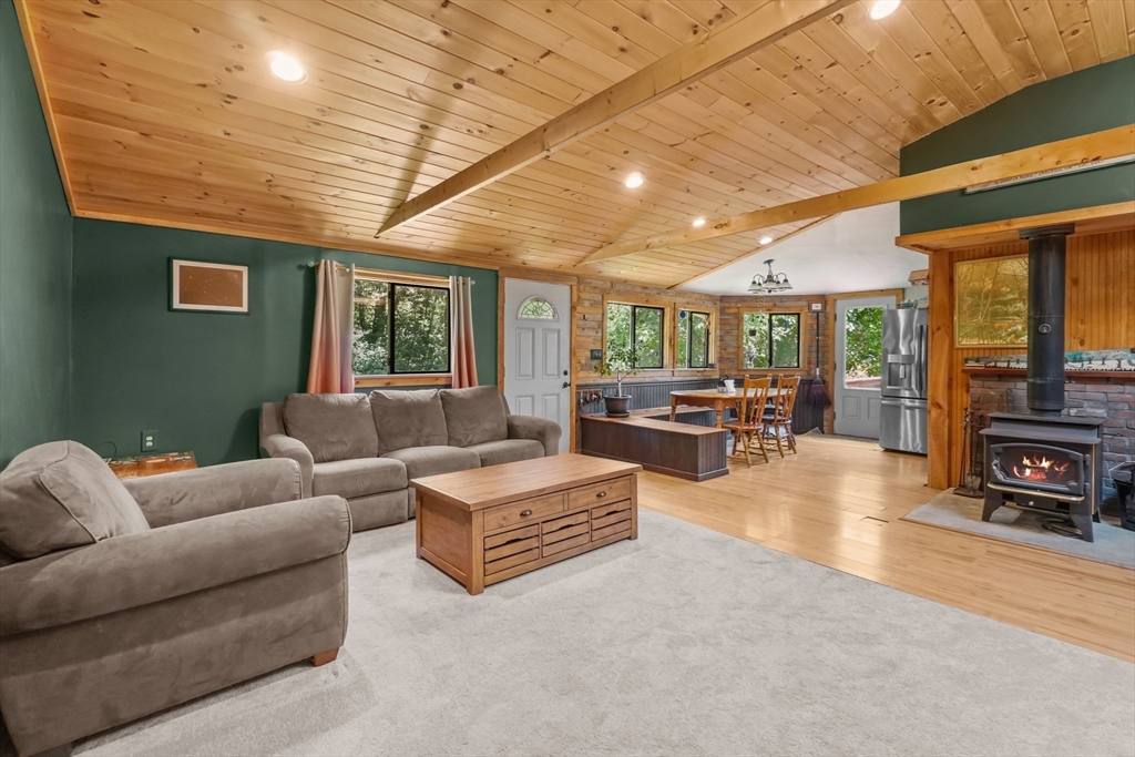12 Juniper Rd