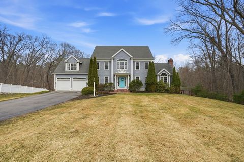 47 Townsend Woods Hanover MA 02339